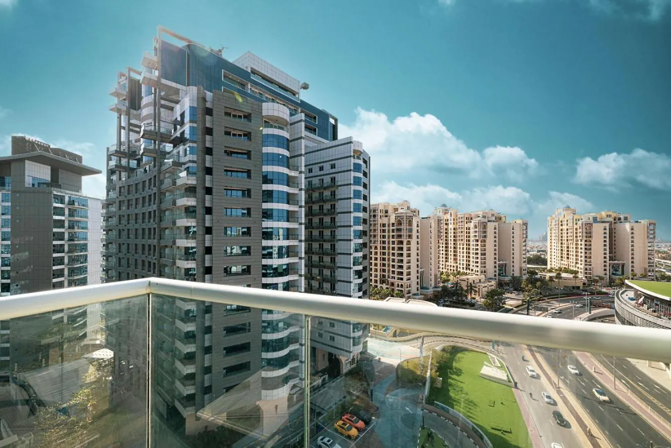 Seven Palm Apartment With Private Beach Access And Infinity Pool Dubai 0*,  United Arab Emirates